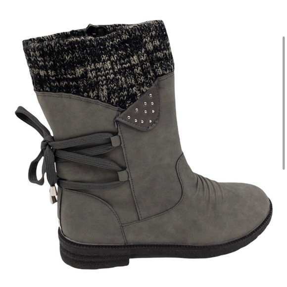 BUTITI Gray Knit Sock Accent Back Lace Boots - Picture 3 of 12